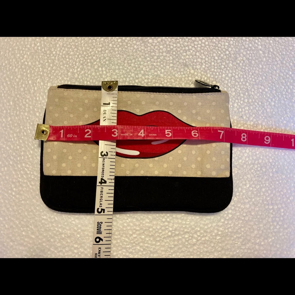 Cosmetic pouches, set of 2 - Picture 6 of 9